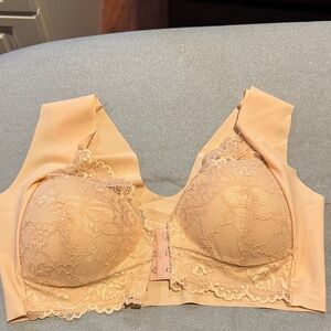 Elegant Lace Women's Intimate in Tan
